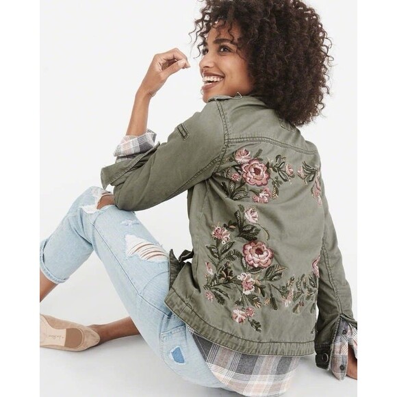 Abercrombie Fitch Womens Embroidered Military Jacket Size M Green Floral Utility - Picture 14 of 15